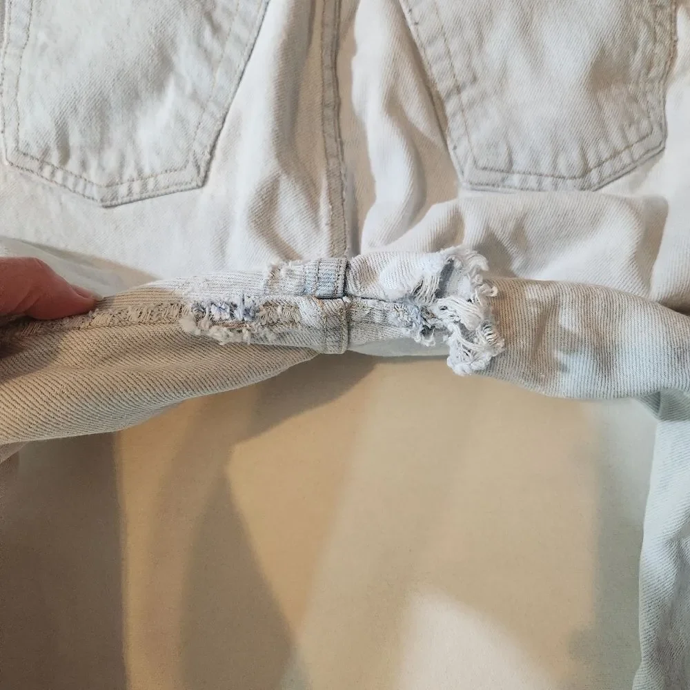 Guess vintage light